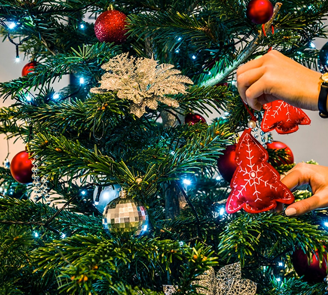 Maintenance services during holiday time